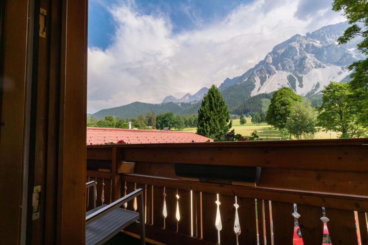 Ferienwohnung Alpenecho Ramsau am Dachstein Exterior photo